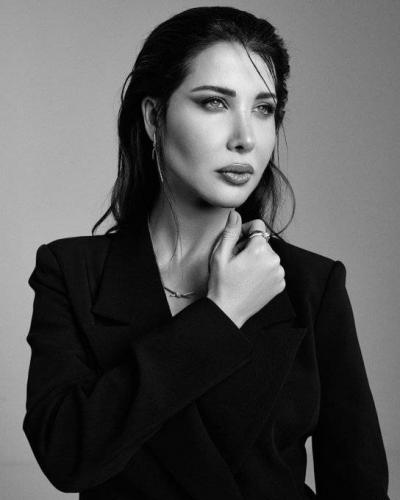 نانسي عجرم بإطلالة تخطف الأنفاس.. أنا لست حزينة!