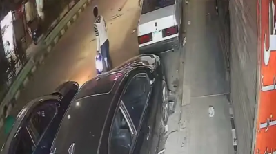 Egyptian Driver Enters Shops with His Car Due to Hypoglycemia