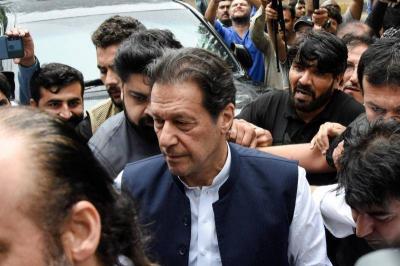 Former Prime Minister of Pakistan Khan Urges Supporters from Prison to Stay Outside Polling Stations