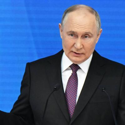Putin: Our Relations with Neighboring Countries Are a Priority