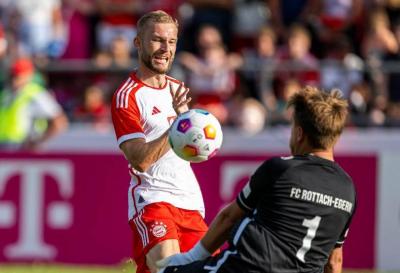 Bayern Munich Crushes Amateur Team 27-0