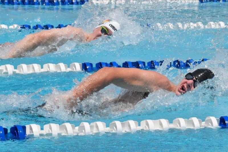 Chinese Swimmer Makes History with World Record in Doha