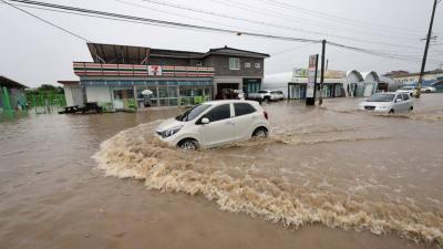Seven People Killed Due to Landslides and Floods in South Korea
