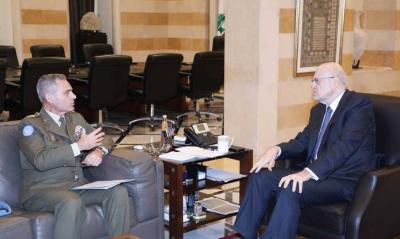 Lazaro and the Court of Accounts at the Government Serail