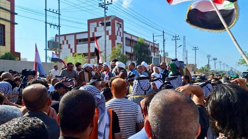 Demonstration Demanding the Dismissal of the Mayor of a District in Basra