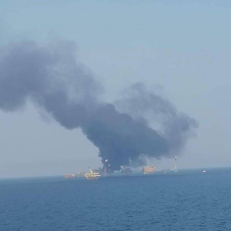 Video - Fire on an Offshore Oil Platform in Mexico