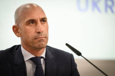 Trial of Former Spanish Football Federation President After Kissing Player
