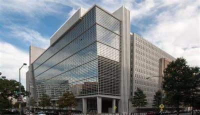 World Bank Official Warns of Ukraine's Potential Bankruptcy