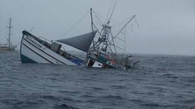 15 Dead in Ferry Sinking in Indonesia