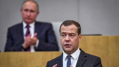 Medvedev: Biden is "Crazy" and a Disgrace to America