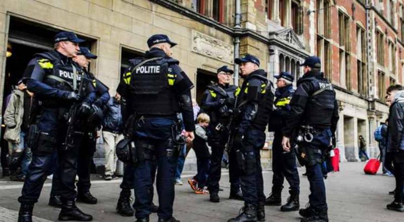 Dutch Police: Burning Object Thrown at Israeli Embassy