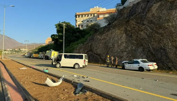 Accident Injures 9 People in Saudi Arabia