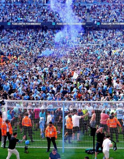 ## City Celebrates English Premier League Title