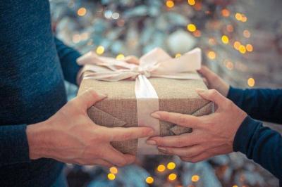 Attempted Murder with Poisoned Gift in Egypt