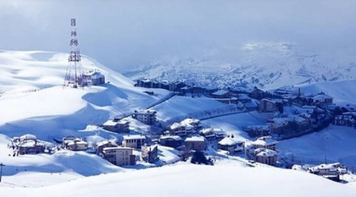 Weather Update: Series of Low Pressure Systems and Snow Below 1000 Meters
