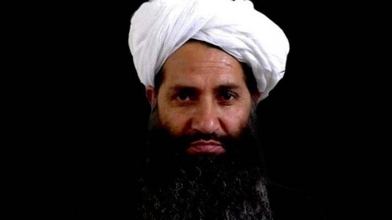 Taliban Leader Leads Eid al-Fitr Prayer in Rare Appearance (Video)