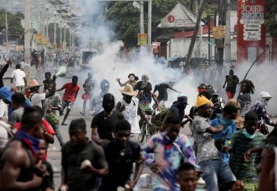 Haiti Spirals Out of Control: Siege, Clashes, and Closed Airport