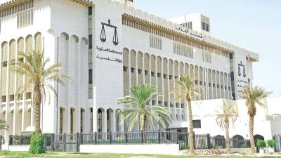 Kuwait.. Criminal Court Releases Famous Tweeter