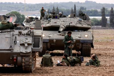 Israel Announces Encirclement of Gaza City from All Directions