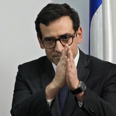 Title: French Foreign Minister: We Will Propose Suggestions to Prevent War Between Hezbollah and Israel