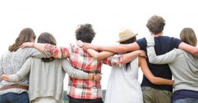 International Hug Day: Here's What You Should Do!