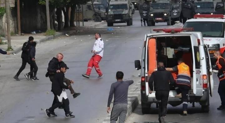 Israeli Army Storms Camp in Jericho