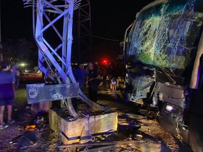 # Terrible Traffic Accident at Zahle Roundabout... Dozens Injured