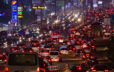 Pros and Cons of Changing Work Hours in Baghdad