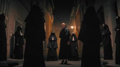 Nun "Causes Panic" After Leaving Friend's Remains in a Bag and Leaving!