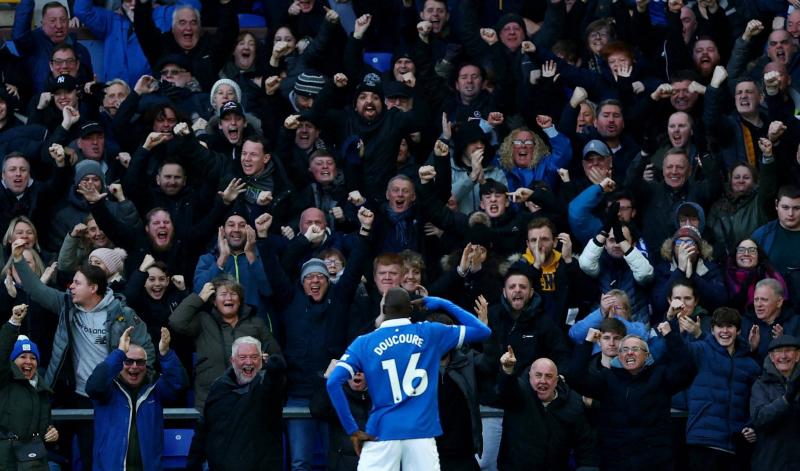 Everton Defeats Chelsea, Intensifying Their Wounds
