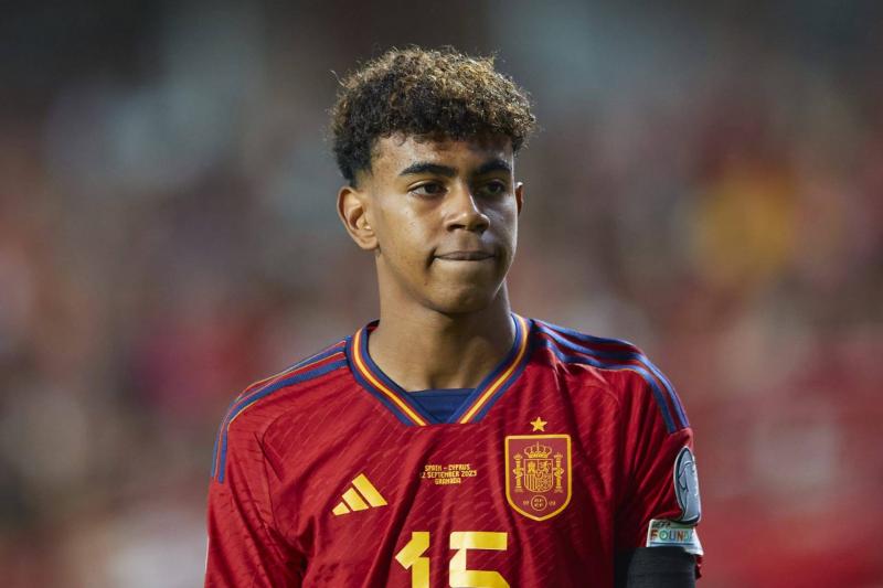 Did Paris Offer 200 Million to Sign Barcelona Star?