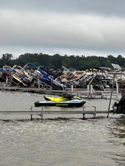 Title: Five Killed in Tornado in Michigan, USA