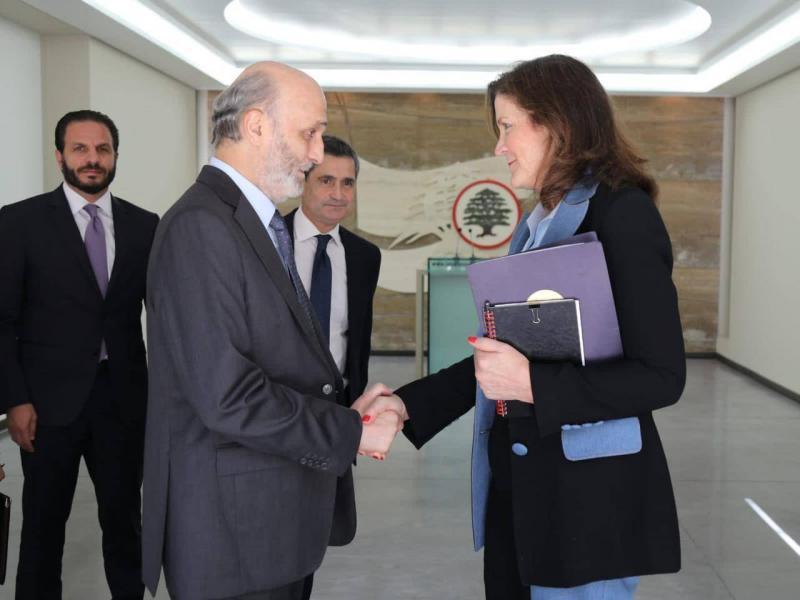 Meeting Between Geagea and Shia: Dialogue as Proposed by the Opposition is 