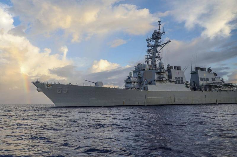 Chinese Military Intercepts American Destroyer in South China Sea... Washington Denies