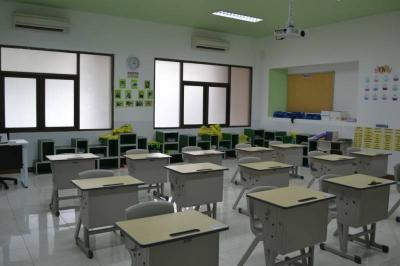 In Lebanon: A 12-Year-Old Promotes Drugs Inside School