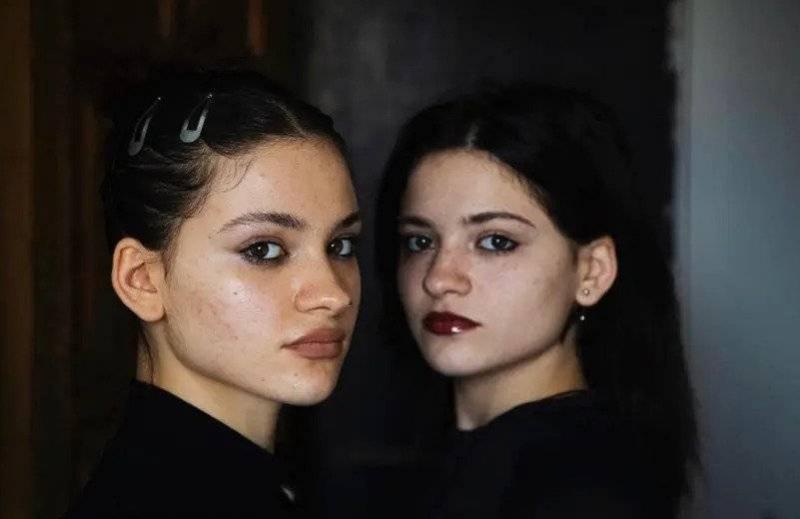 Twin Sisters Reunite Through TikTok After 22 Years