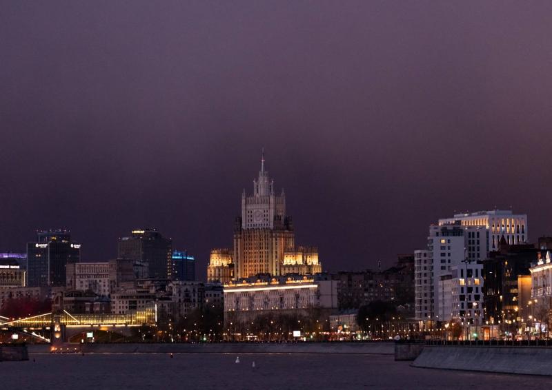 Drones Target Moscow and Hit Skyscraper