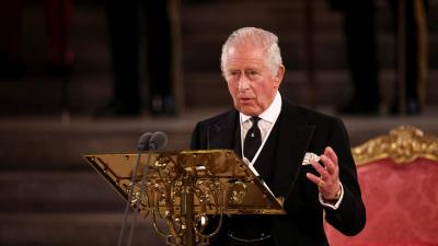 Despite Cancer Diagnosis, King Charles Participates in Easter Service