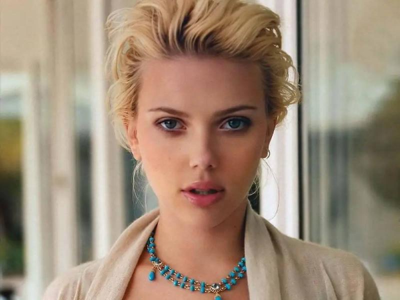 Scarlett Johansson Takes a Stand Against AI