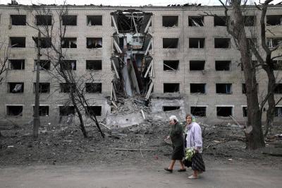 Two Killed in Russian Attack on Eastern Ukraine