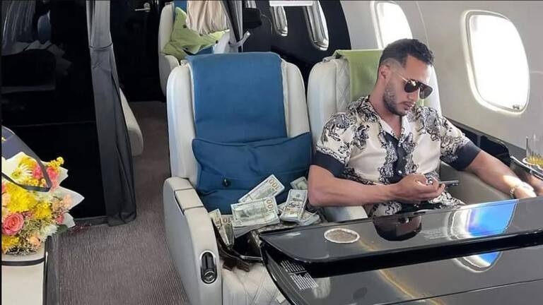 Parliamentary Action in Egypt Against Mohamed Ramadan for Posting Images of Large Amounts of Dollars