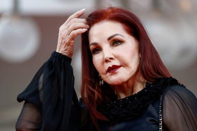 Priscilla at the Venice Festival: Elvis Presley "My One True Love"