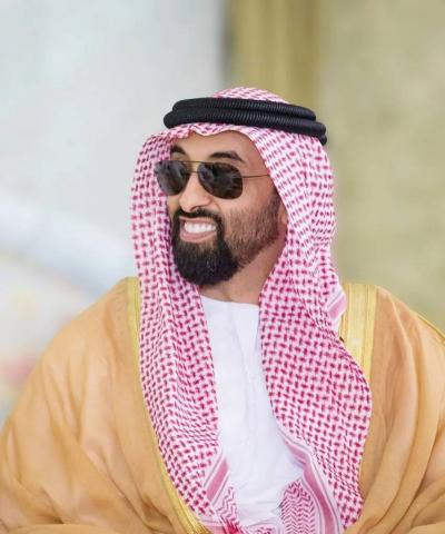 Tahnoun bin Zayed Chairs ADIA Board Meeting