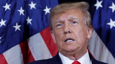 Trump Seeks to Delay Trial in Classified Documents Case