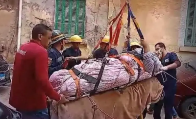 Title: Egyptian Security Intervenes to Rescue "Overweight Patient" Trapped in His Home