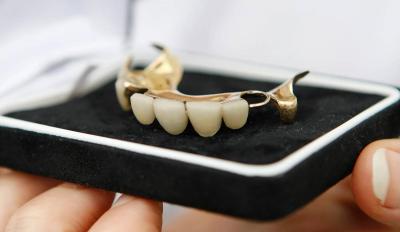 Public Auction of Churchill's Teeth