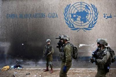 Israeli Army Bombards UNRWA Building in Gaza