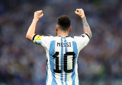 Messi Leads Argentina to Victory Over Panama in World Champions' First Match