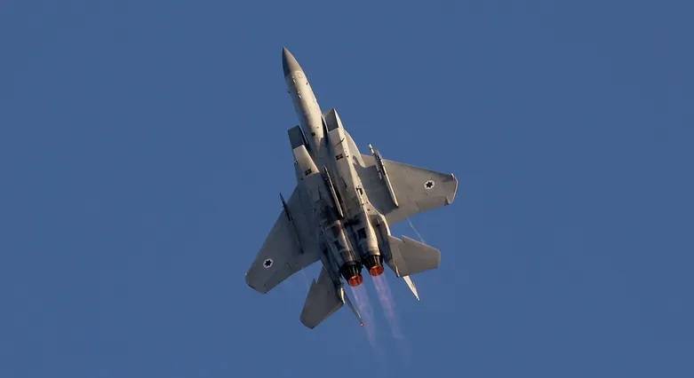 Accidental Missile Drop by Israeli Fighter Jet on Settlement in Gaza
