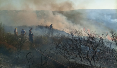 Army Continues to Extinguish Fire Between Roumiyeh and Houmineh Tahta